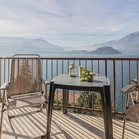 Apartment Patrizia's House Varenna