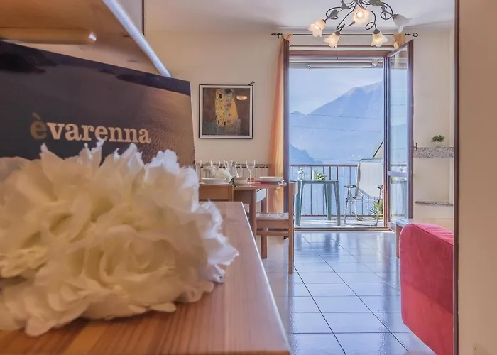 Patrizia's House Apartman Varenna